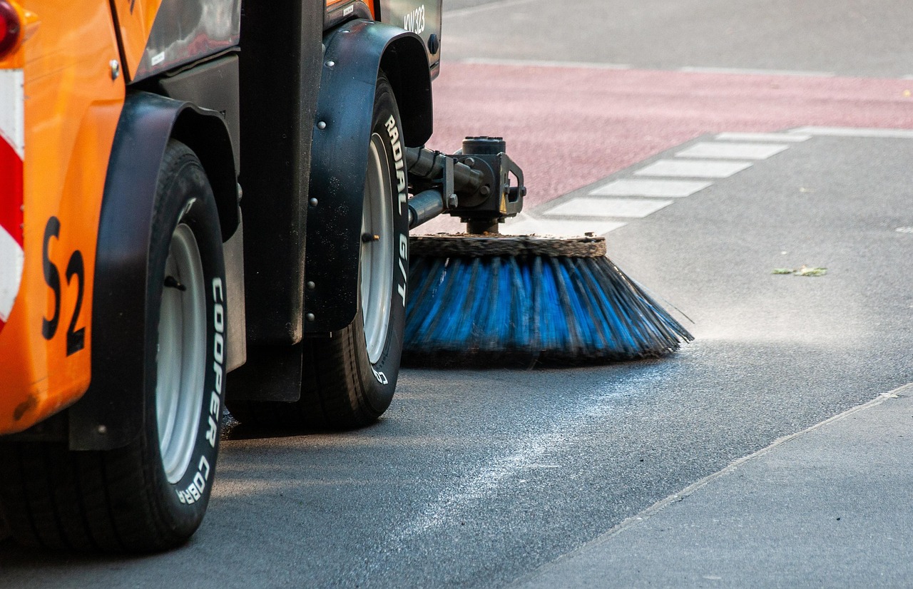 services-03 sweeper, street cleaning, cleanliness, road, city cleaning, broom, sweeper, street cleaning, street cleaning, street cleaning, street cleaning, street cleaning